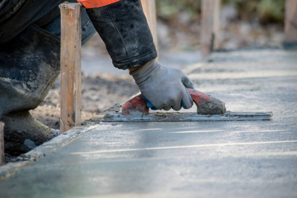 Best Concrete Flooring Contractor  in Six Mile Run, NJ